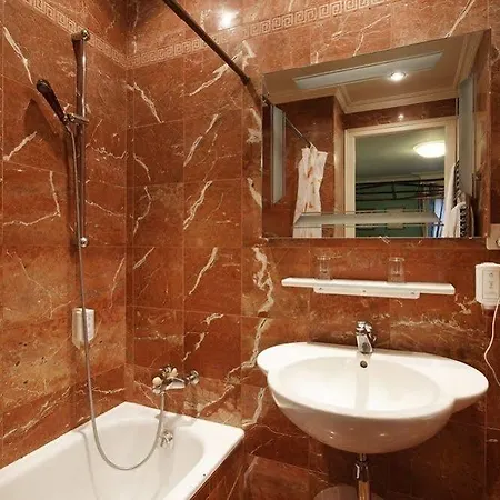 Szálloda Hotel Central Genf