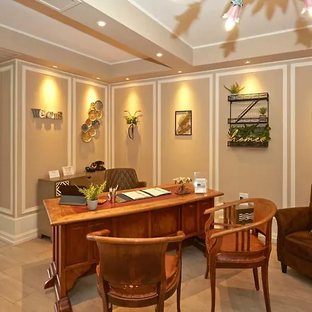 Hotel Central Szálloda 2*
