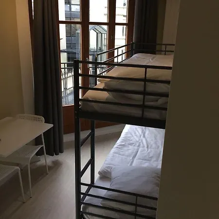 Hotel Central 2*