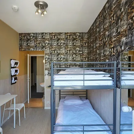 Hotel Central 2*